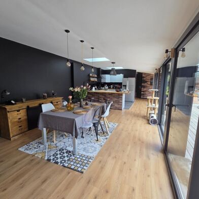 Maison 10 pièces 449000 €