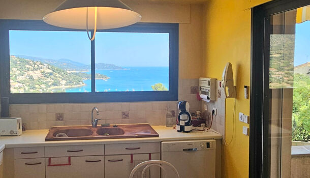 Villa / Maison 4 pièces  à vendre Lavandou (Le) 83980