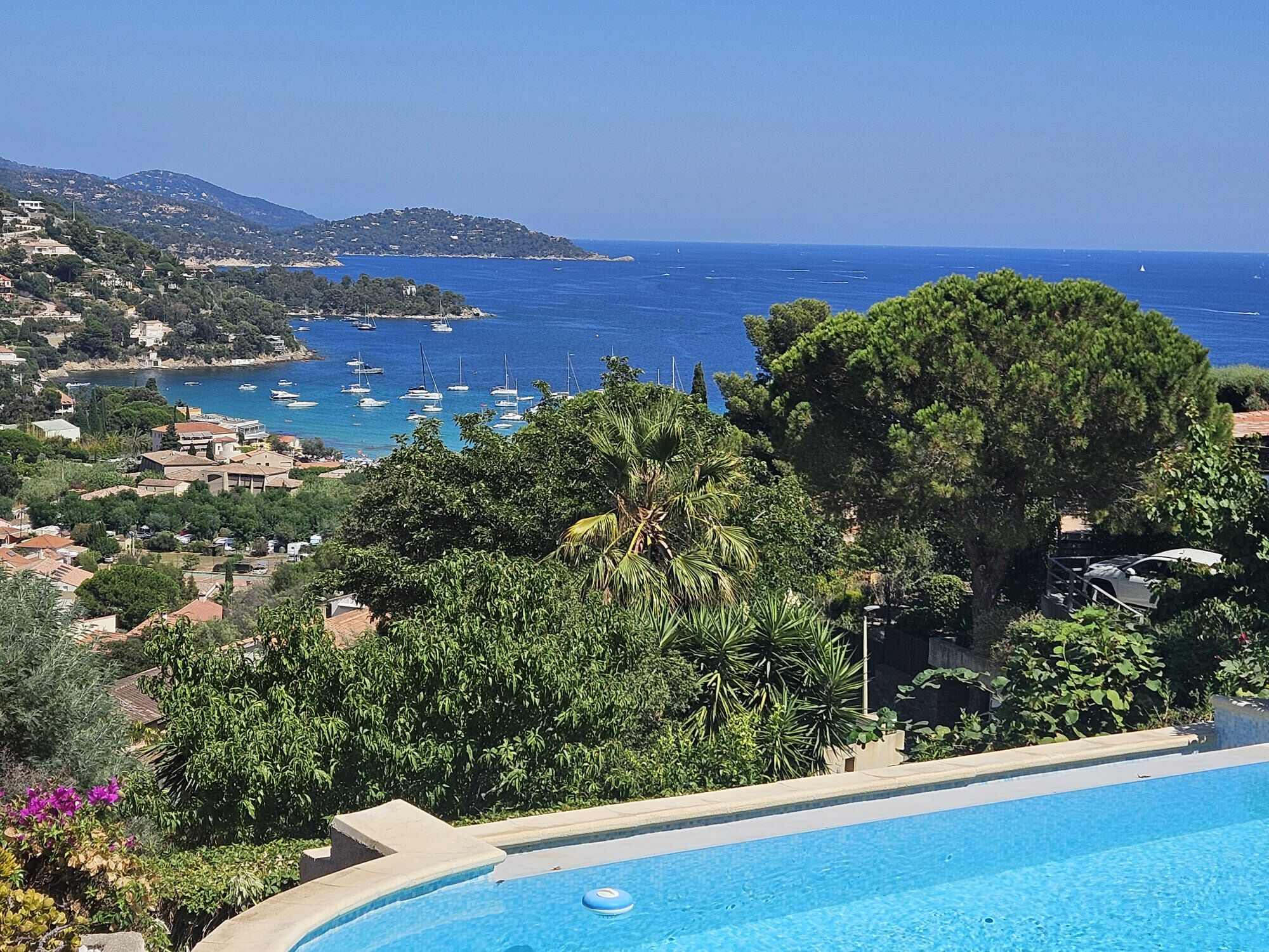 Villa / Maison  T4 à vendre Lavandou (Le) 83980