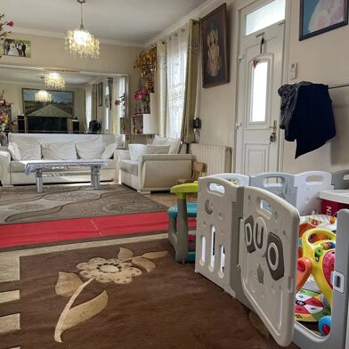 Maison 5 pièces 250000 €