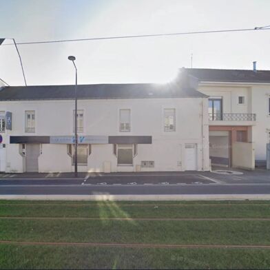 Commerce  535000 €