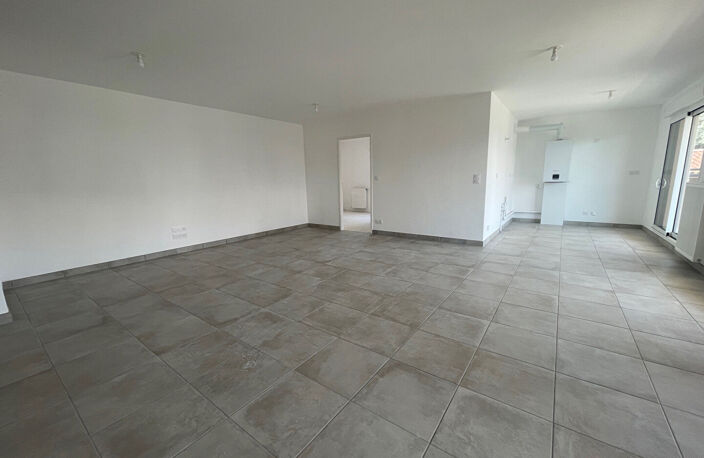 VAUGNERAY Appartement T4  1er étage - Terrasse 22 m² — photo 5
