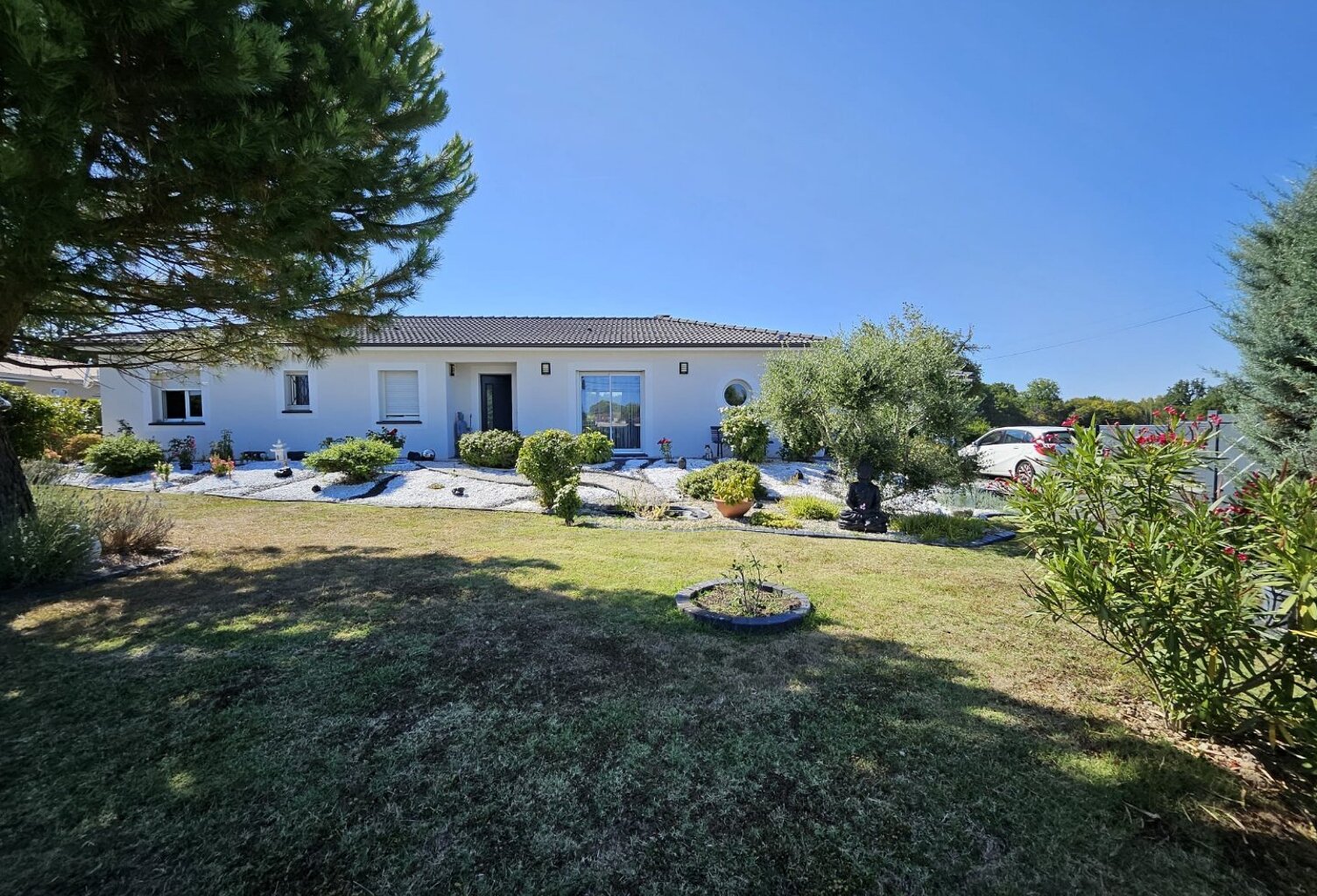 Maison — photo 1