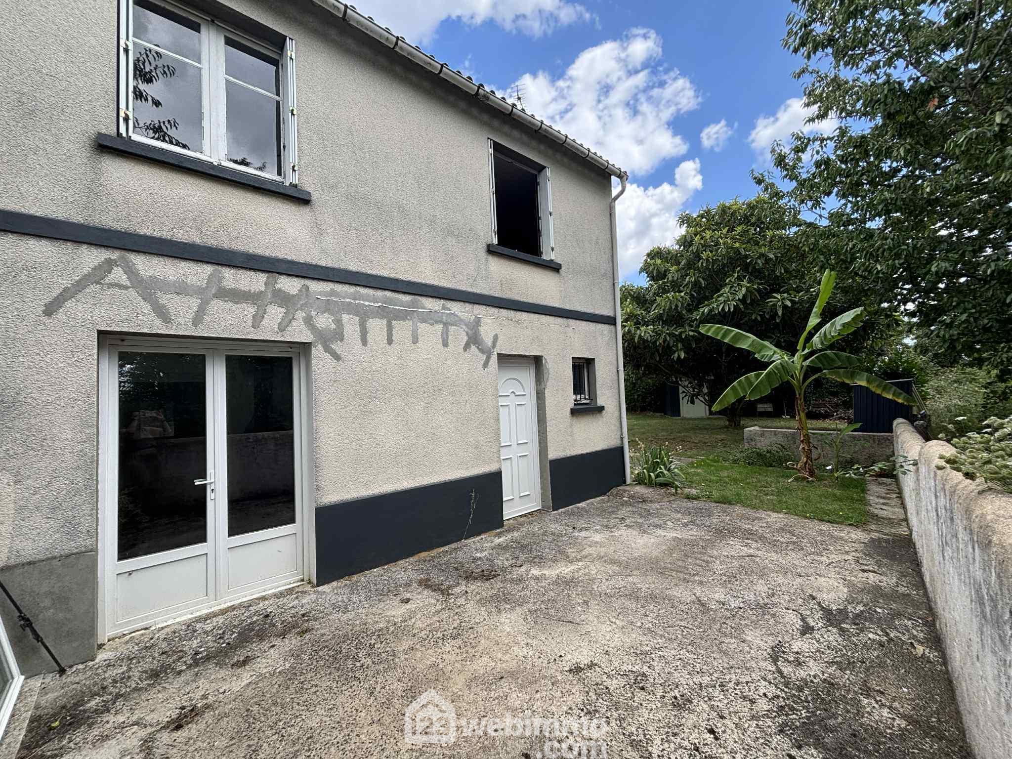 Maison - 92m² - Thuré