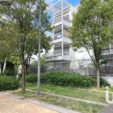 Appartement 4 pièces 219000 €