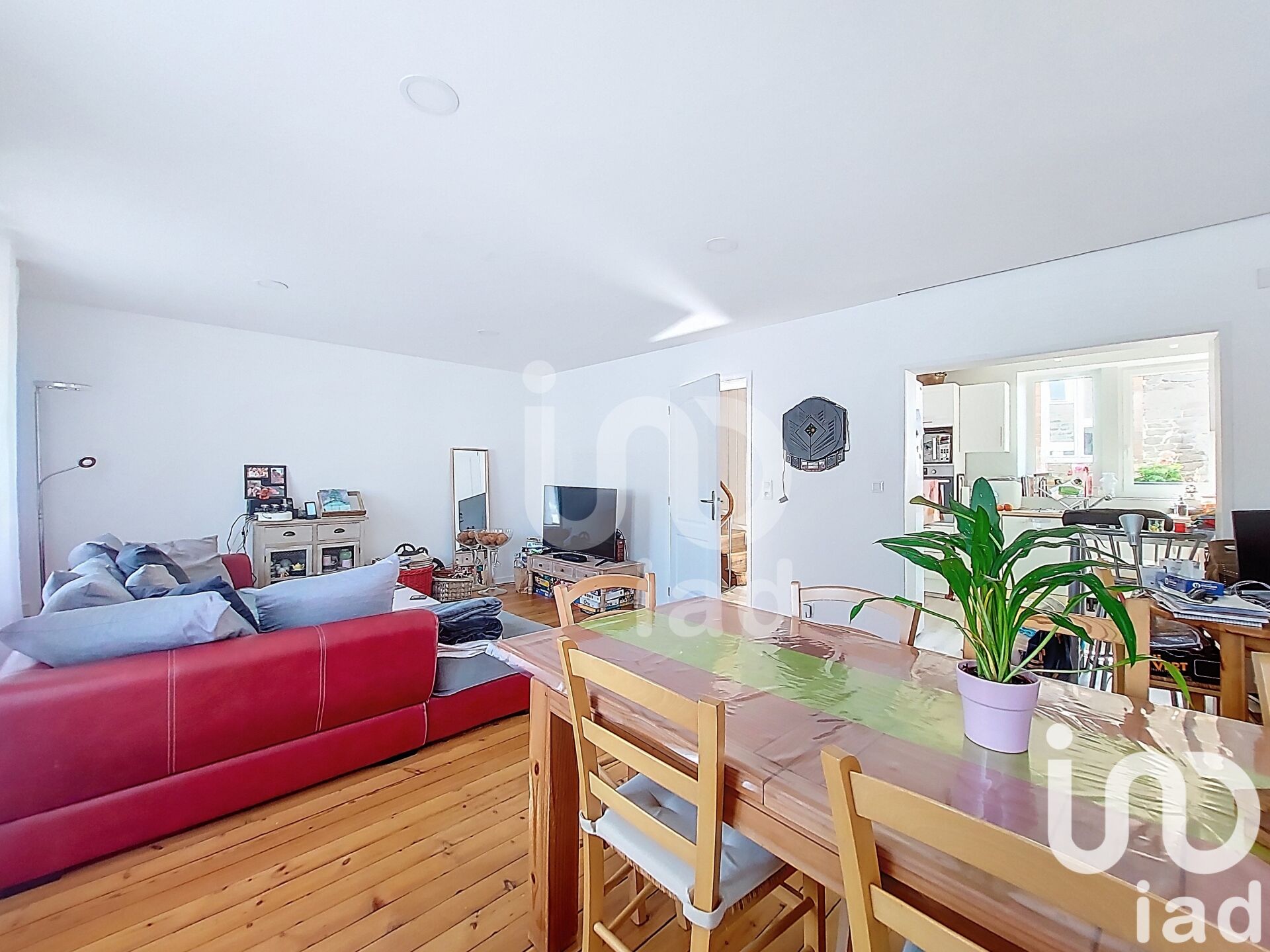 Cerences - 178m² - 7p. - 4ch.