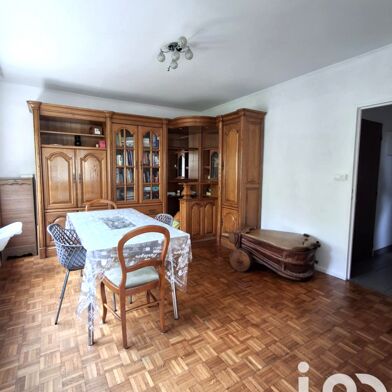 Appartement 4 pièces 145000 €