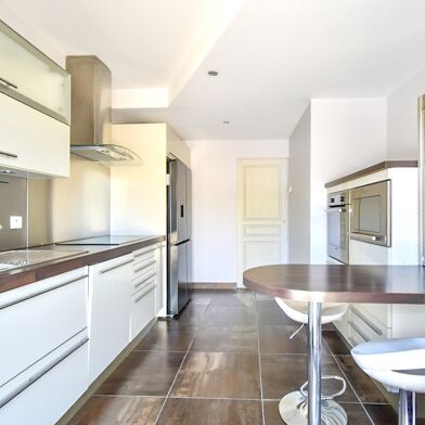 Appartement 4 pièces 430000 €