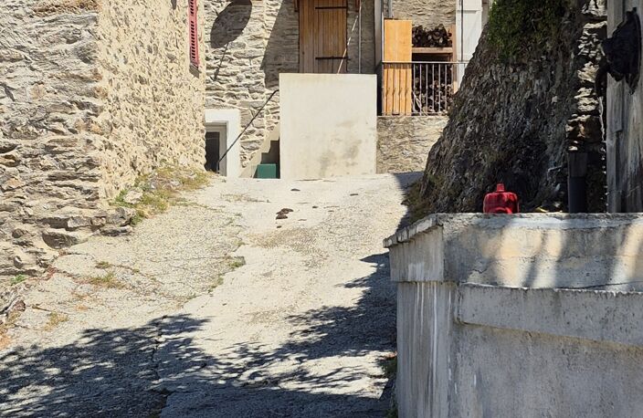 Vente Maison/villa 5 pièces — photo 2