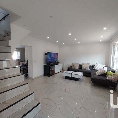 Maison 5 pièces 325000 €