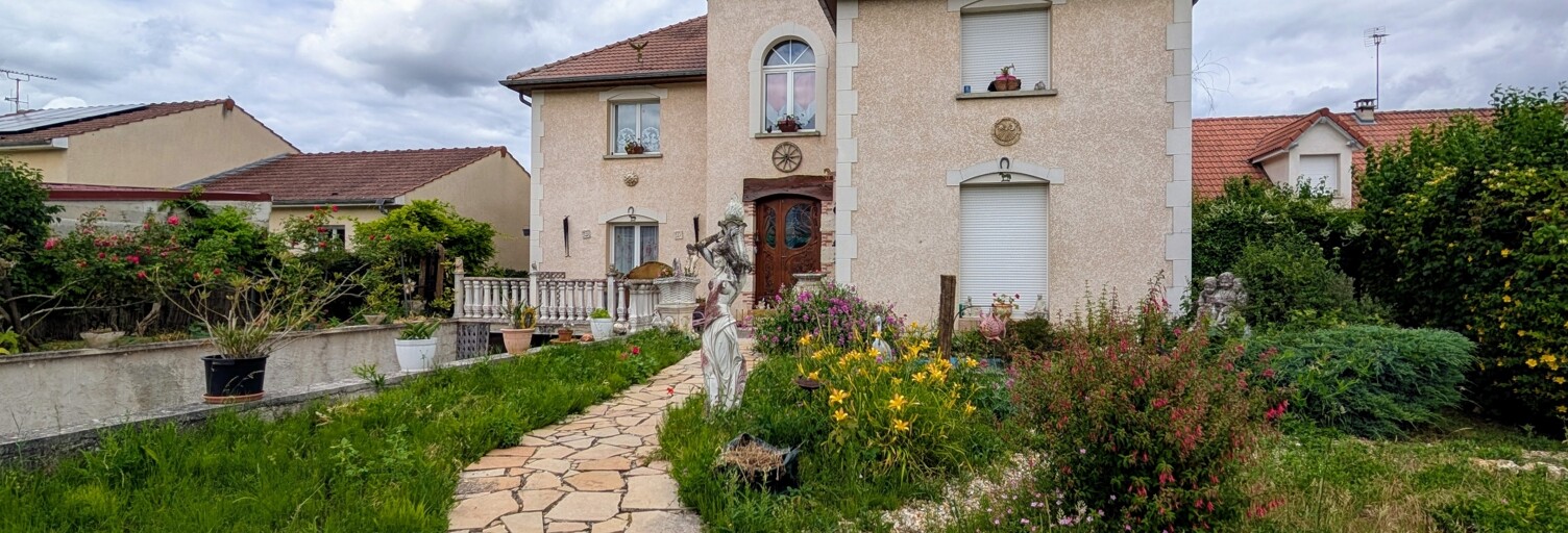 Maison 9 Pièces 302 m² à vendre à Saint-Martin-d'Ablois (51530)