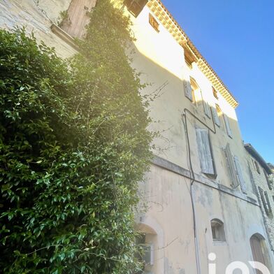 Immeuble  194000 €