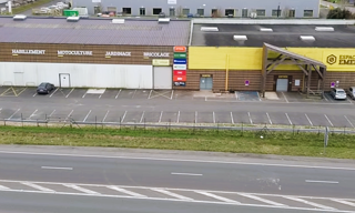 Immeuble  3150 m² à vendre à Échiré (79410)