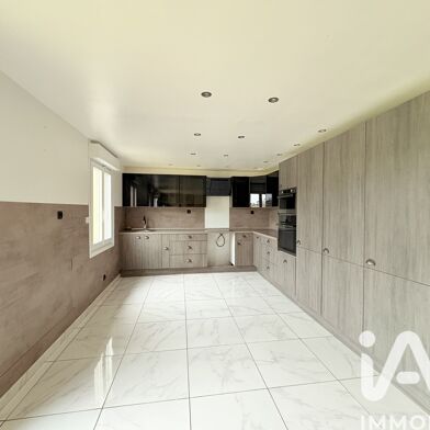 Maison 9 pièces 244300 €