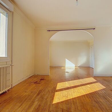 Maison 5 pièces 220000 €