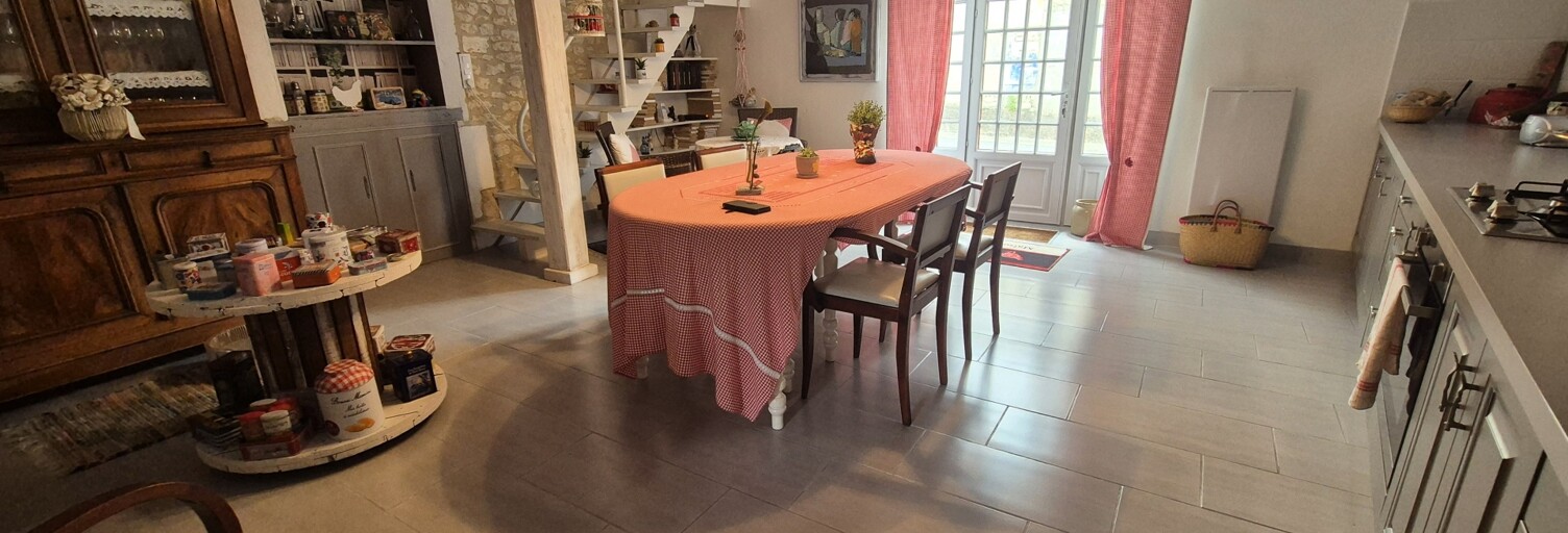 Maison 4 Pièces 101 m² à vendre à Saint-Fort-sur-le-Né (16130)