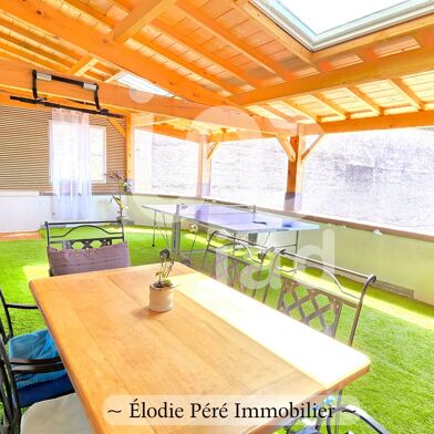 Appartement 5 pièces 244500 €