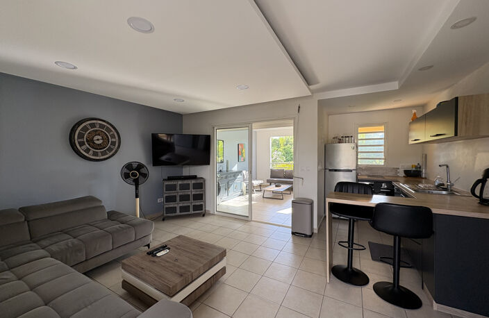 BEL APPARTEMENT T2 RENOVE RESIDENCE AVEC PISCINE PLAISANCE — photo 2