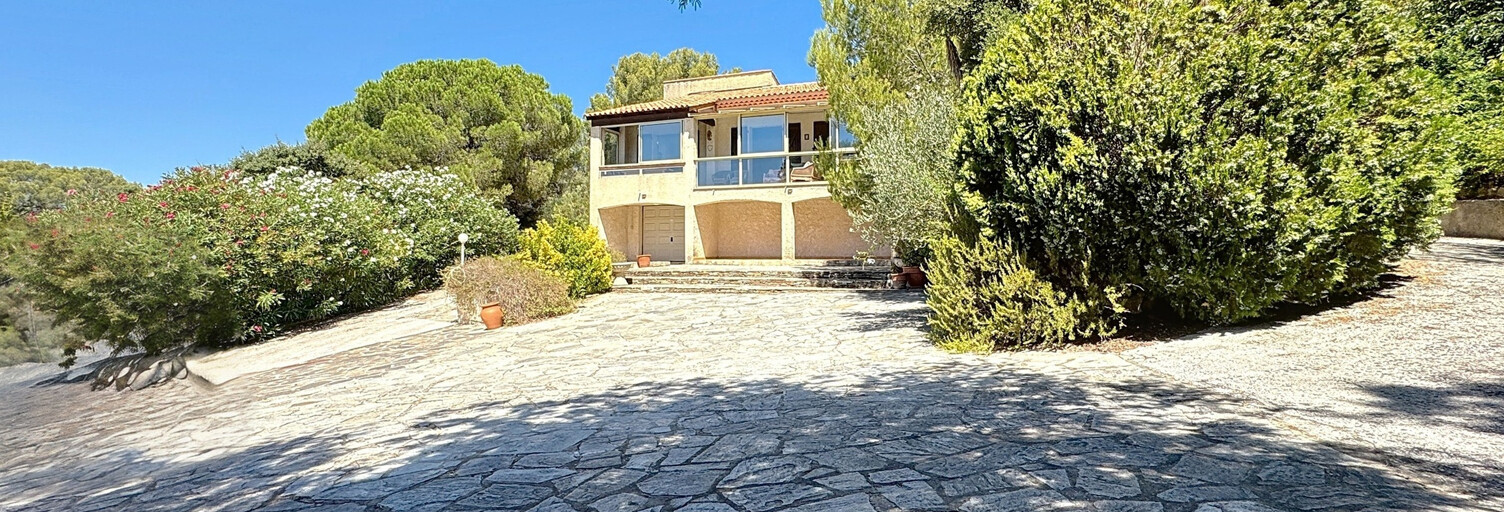 Maison 4 Pièces 125 m² à vendre à Bormes-les-Mimosas (83230)