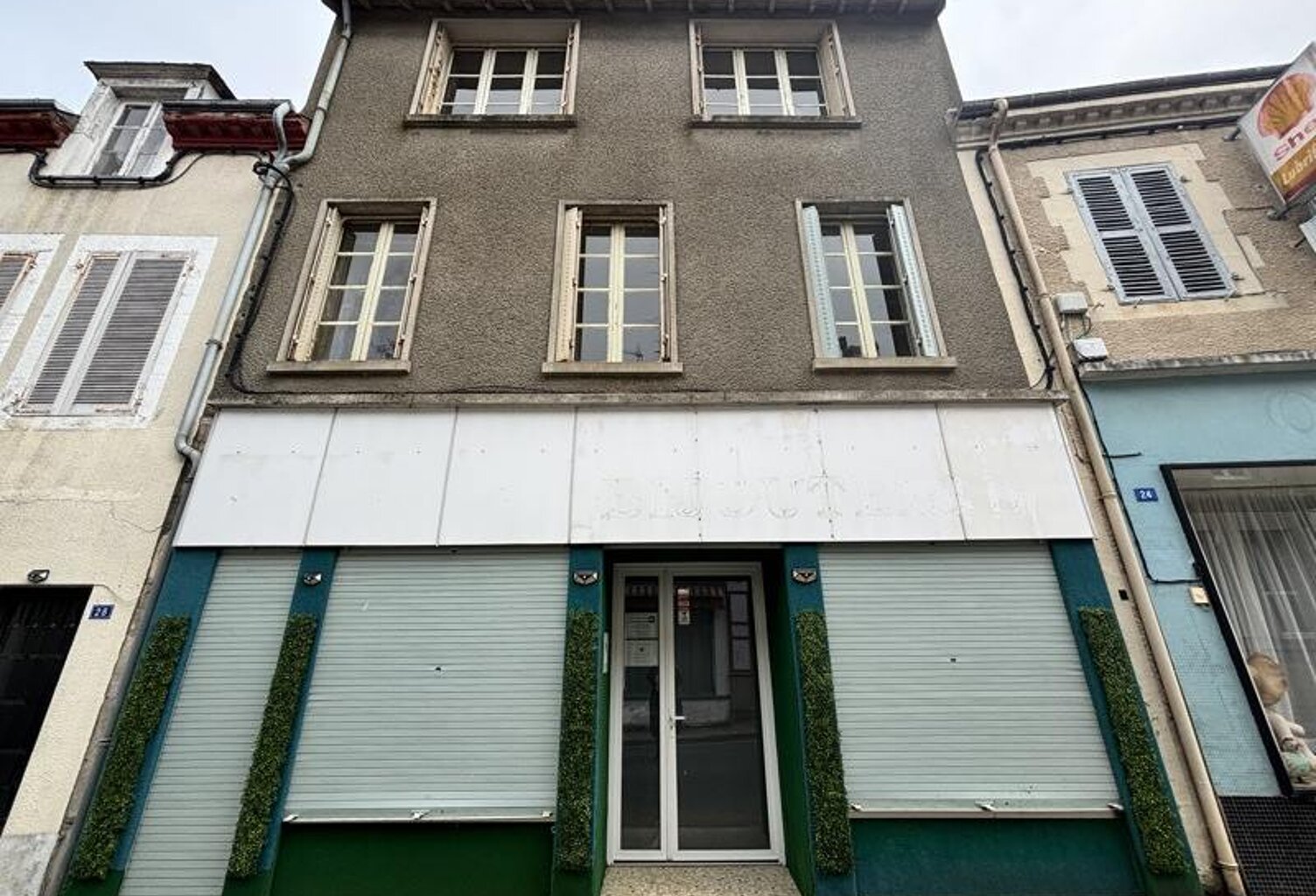 Maison de bourg de 7 pièces principales — photo 1