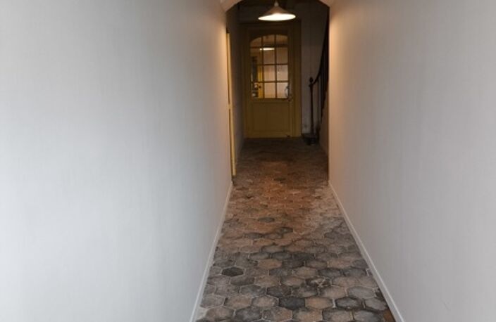 Vente immeuble   Montguyon (17270) — photo 4