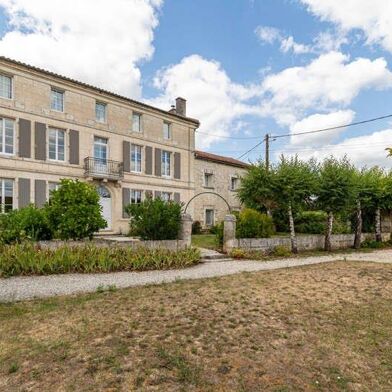 Maison 9 pièces 488250 €