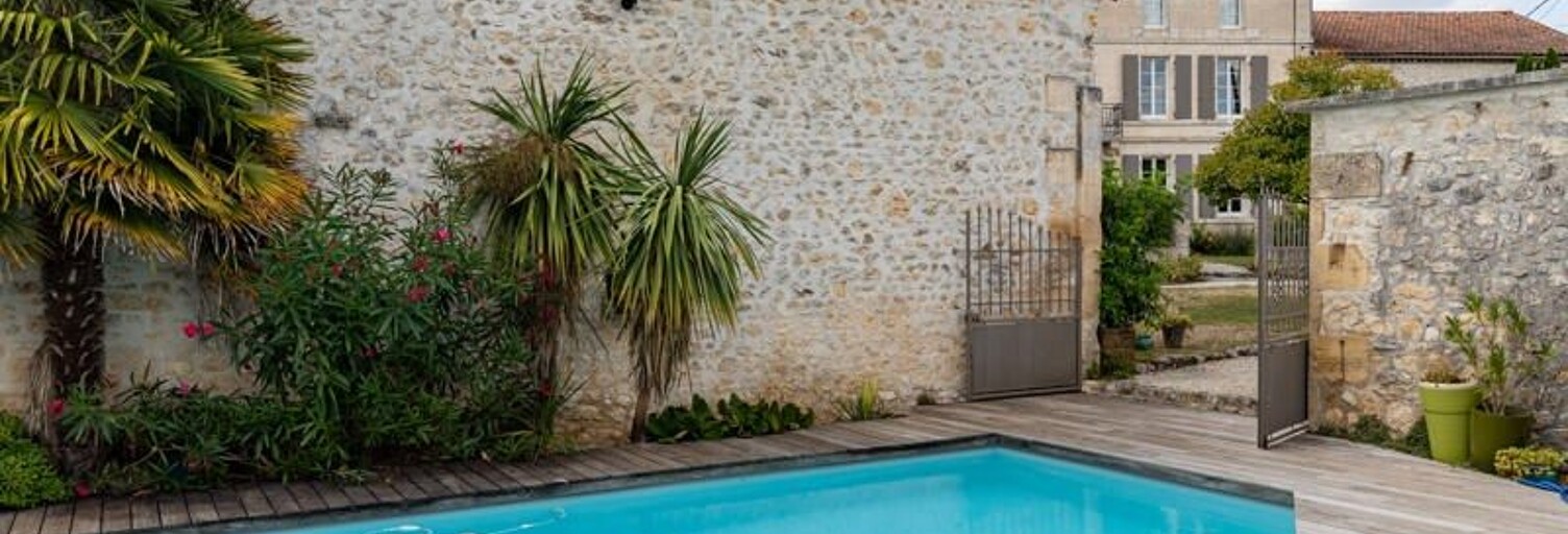 Maison 9 Pièces 286 m² à vendre à Mornac (16600)