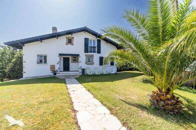 Maison 5 pièces 751680 €