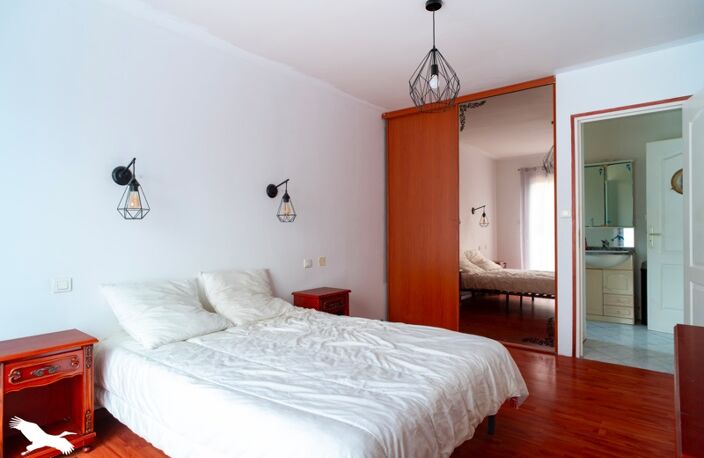 Contemporaine de 5 pièces principales — photo 2