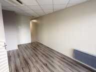 La Primaube - Place de l'Etoile, local commercial ou professionnel de 44 m² — photo 3
