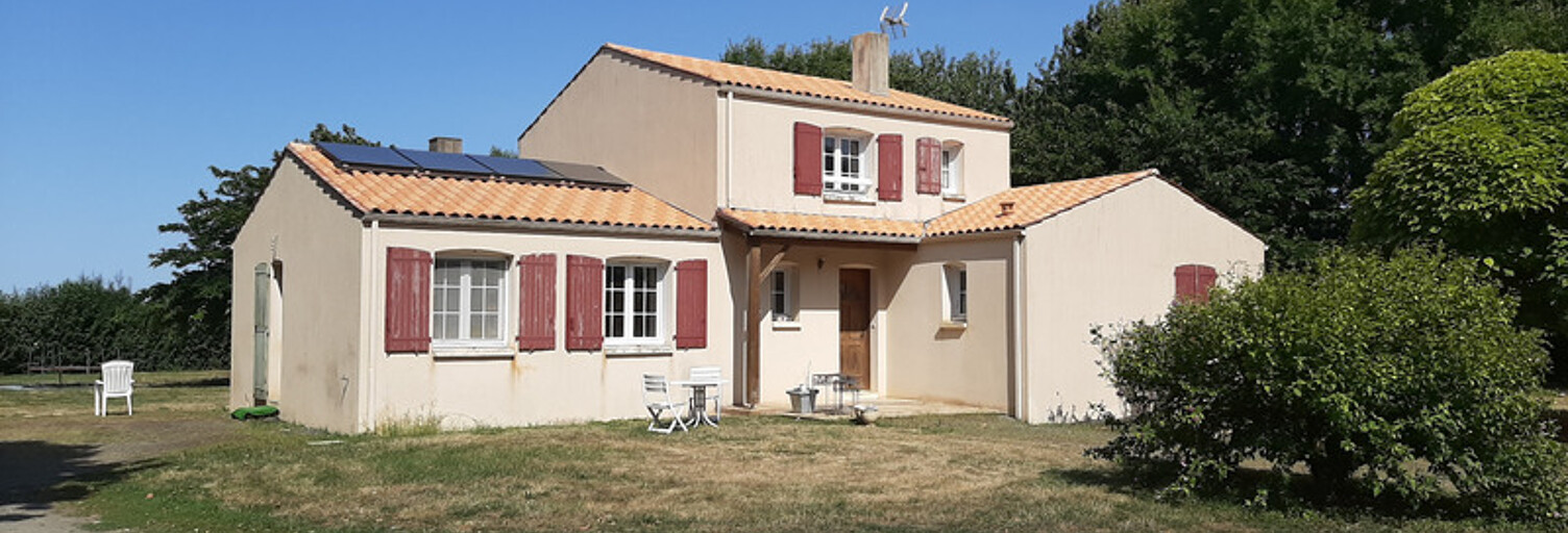 Maison 7 Pièces 153 m² à vendre à Petosse (85570)