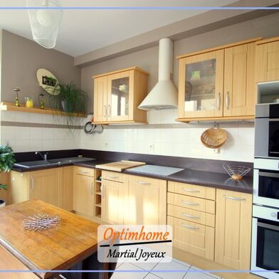 Maison 9 pièces 338500 €