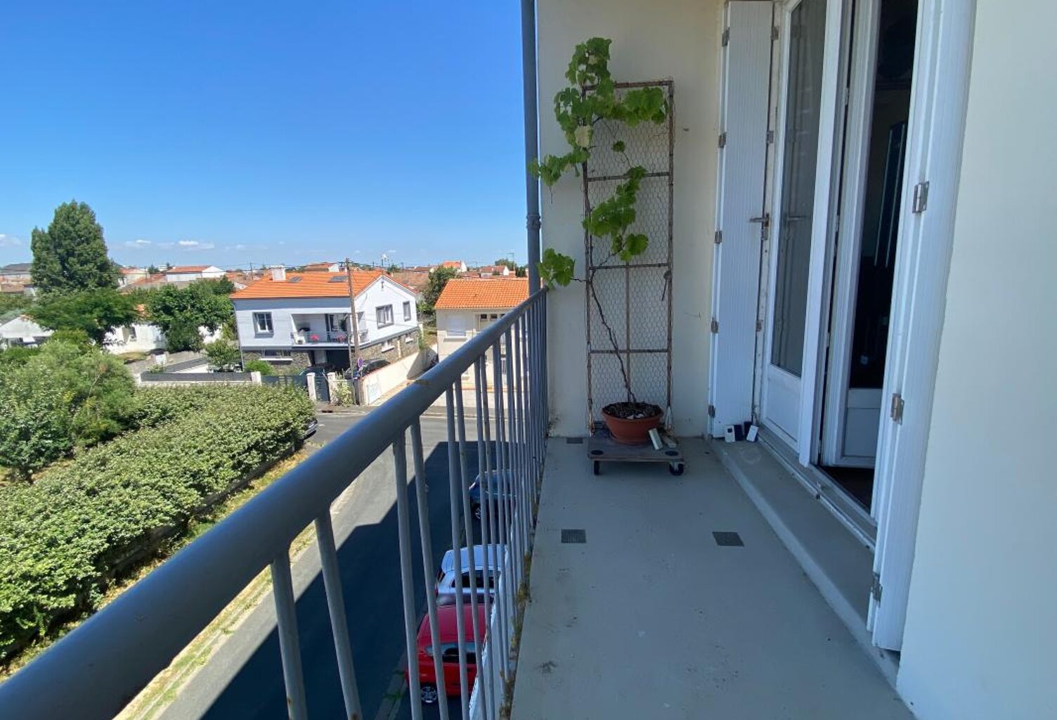 Appartement Rochefort 2 chambres avec balcon — photo 1