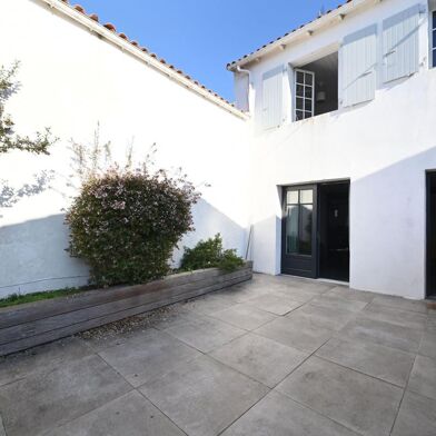 Maison 3 pièces 700000 €