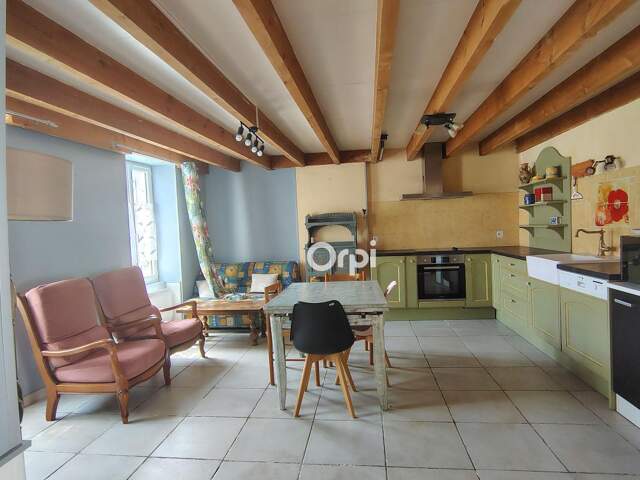 Charmante maison en pierre à Marennes – Quartier calme et recherché — photo du bien