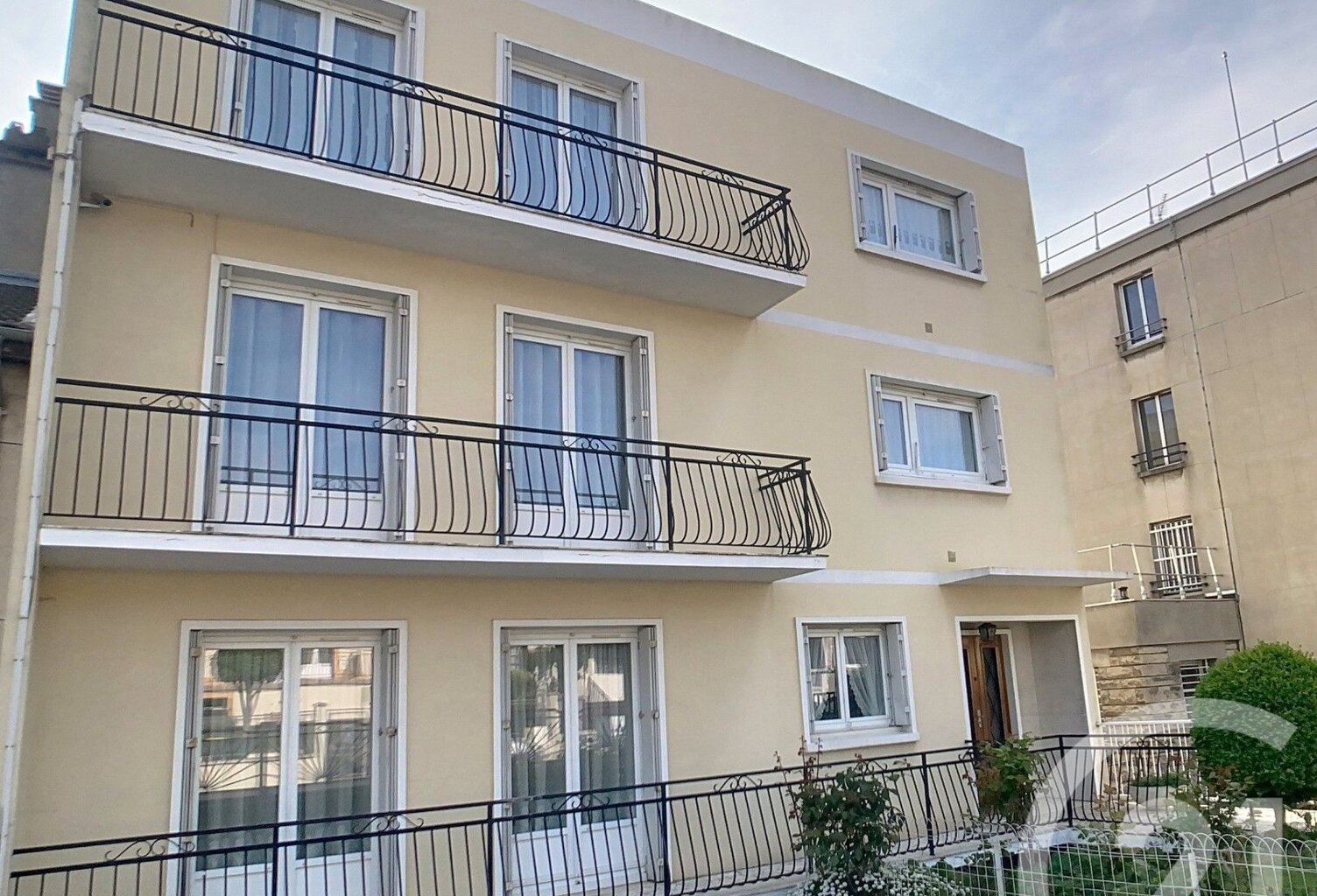 Vente maison 12 pièces 279 m² Thiais (94320) — photo 1
