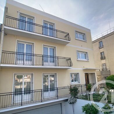 Immeuble  895000 €