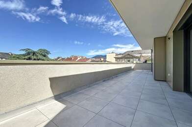 Appartement 4 pièces 676000 €