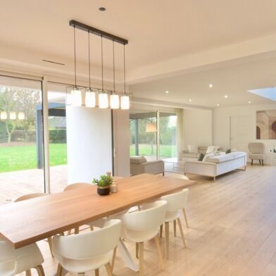 Maison 8 pièces 1350000 €