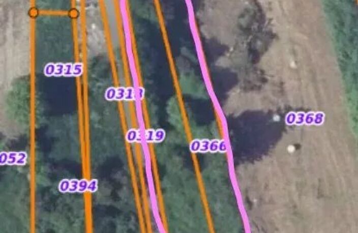 Terrain constructible d'une surface de 1105 m² à CADENBRONN — photo 2