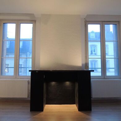 Appartement 4 pièces 800 €