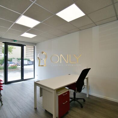 Commerce 3 pièces 159000 €