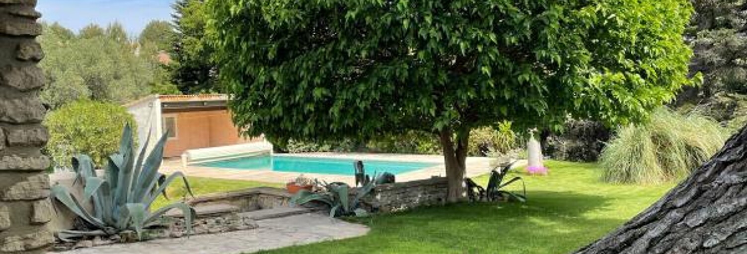 Maison 6 Pièces 162 m² à vendre à Aramon (30390)