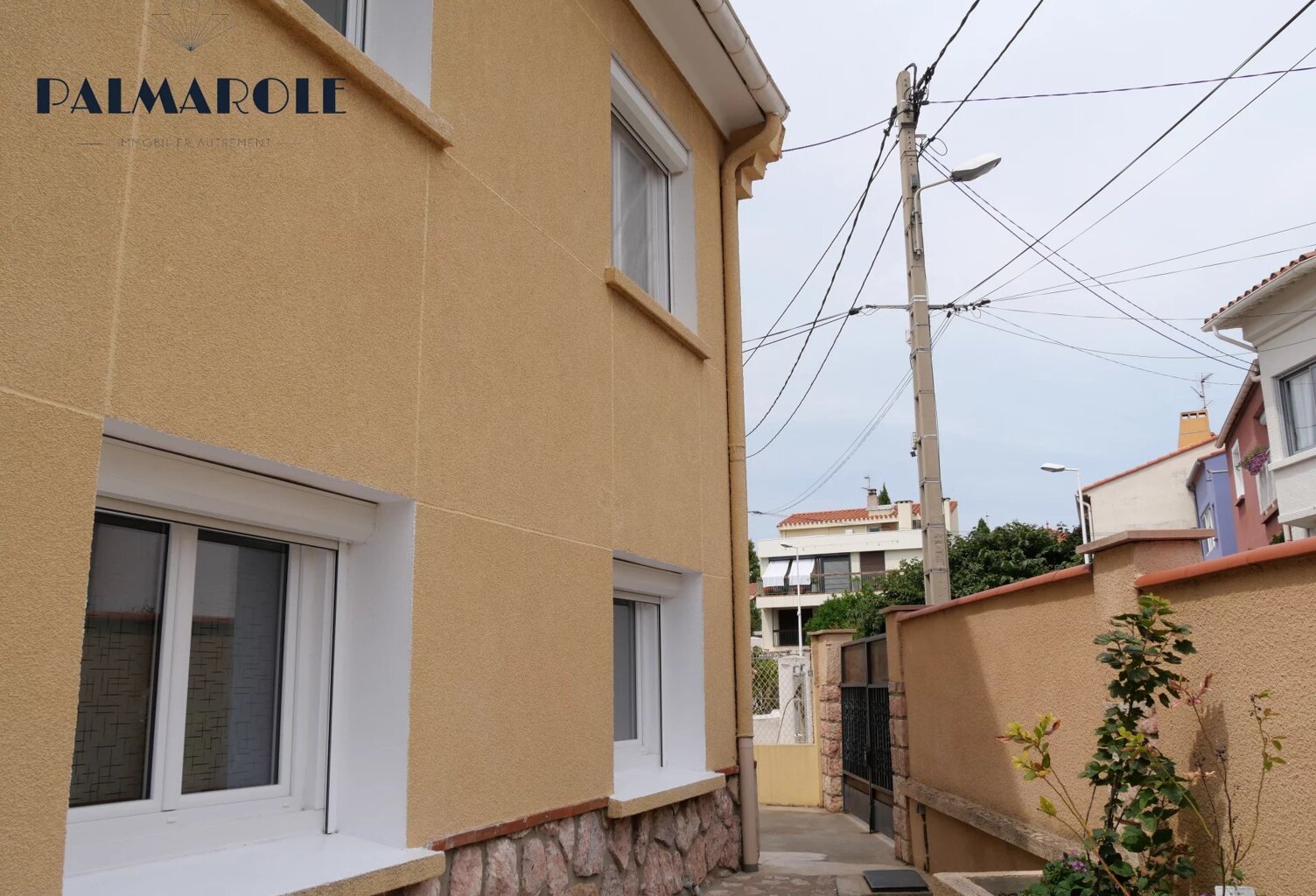 PERPIGNAN LAS COBAS  MAISON 4 FACES AVEC GARAGE — photo 1