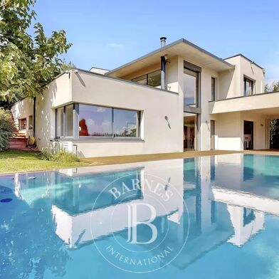 Maison 6 pièces 1290000 €