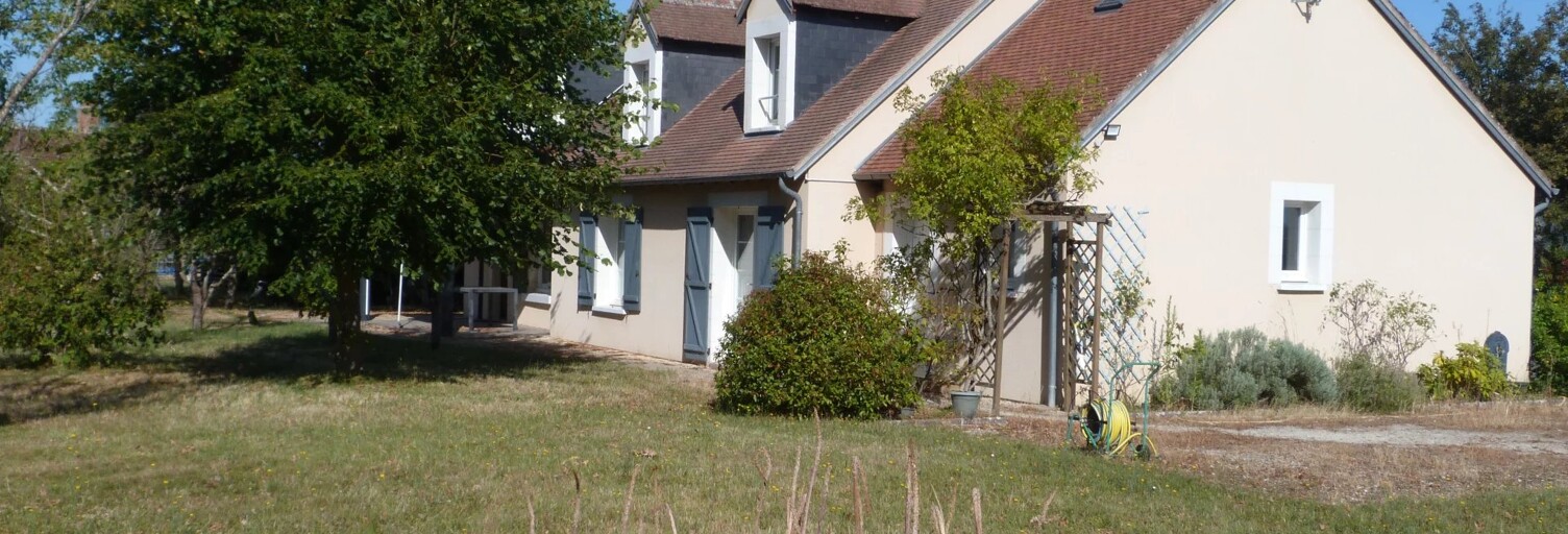 Maison 7 Pièces 180 m² à vendre à Saint-Georges-sur-la-Prée (18100)