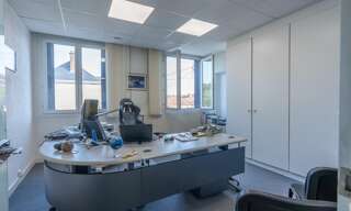Bureau  100 m² à vendre à Troyes (10000)