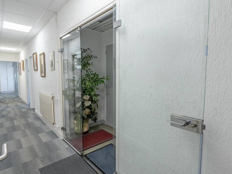 Bureau  100 m² — photo 1
