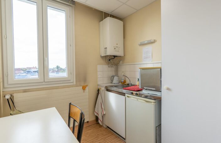 Vente bureau  100 m² Troyes (10000) — photo 2