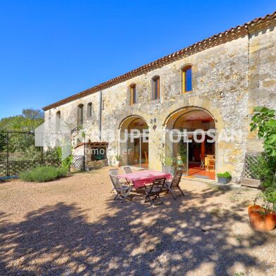 Maison 16 pièces 777000 €